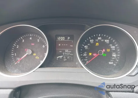 2017 Volkswagen Jetta 1.4T S из США, поврежденный, VIN 3VW2B7AJ2HM269254